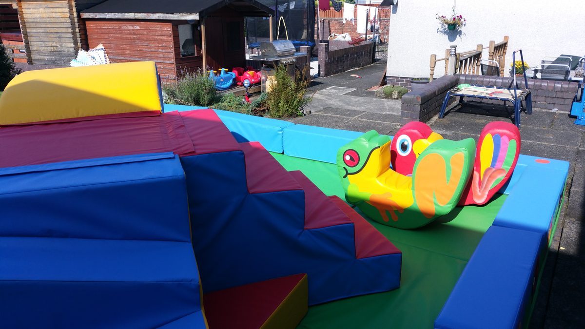 20160914 144307 — Bitz & Pieces mobile soft play